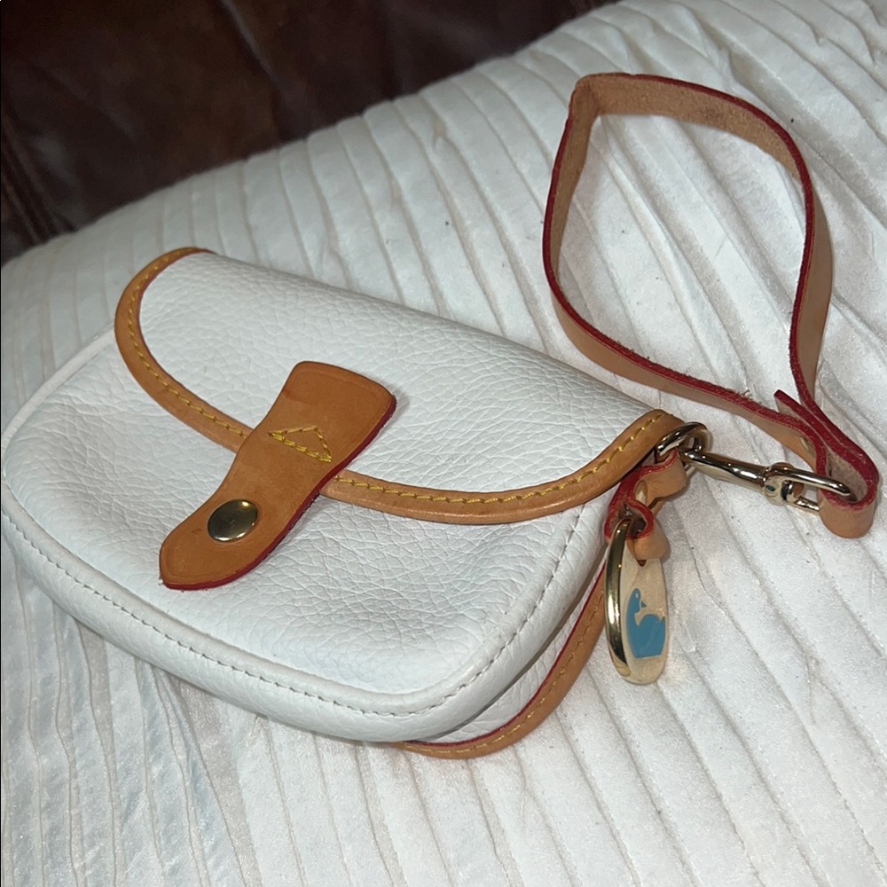 Dooney & Bourke White & Tan Leather Wristlet